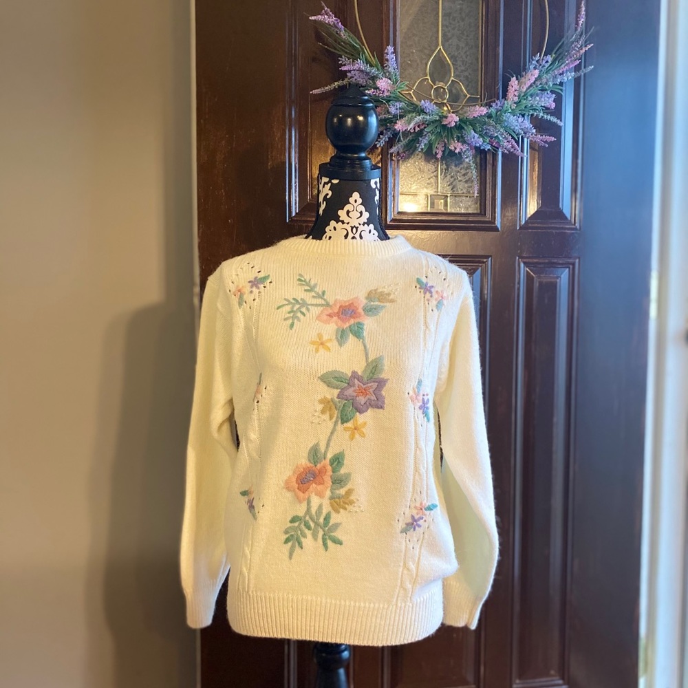 COTTAGE CORE Vintage Floral Embroidery Sweater